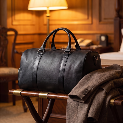 Trevi leather weekender in Black