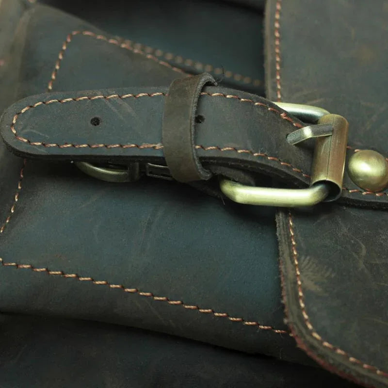 The Vistano – Leather Camera Crossbody | Verrone